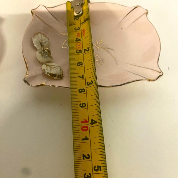 Light Pink Porcelain Vintage Cigarette Box With 2 Matching Ashtrays - Picture 11 of 12